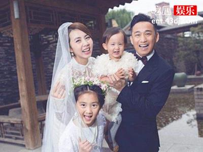 黄磊完美人设太虚假 黄磊孙莉的真实婚姻关系曝光