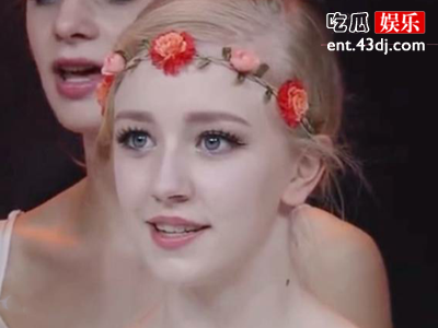 现实版美女与野兽，丹麦天使西塞儿男友长相被吐槽！