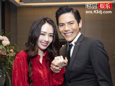 向佐情史混乱，居然和陈小春老婆应采儿谈过？