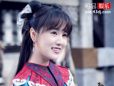 最新版天龙八部钟灵是谁演的？ 被网友吐槽不贴脸像个傻姑