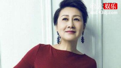 张凯丽与女儿有代沟，两人需要沟通