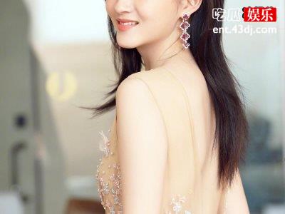 关晓彤携手女演员出演青春剧《二十不惑》，青春有朝气