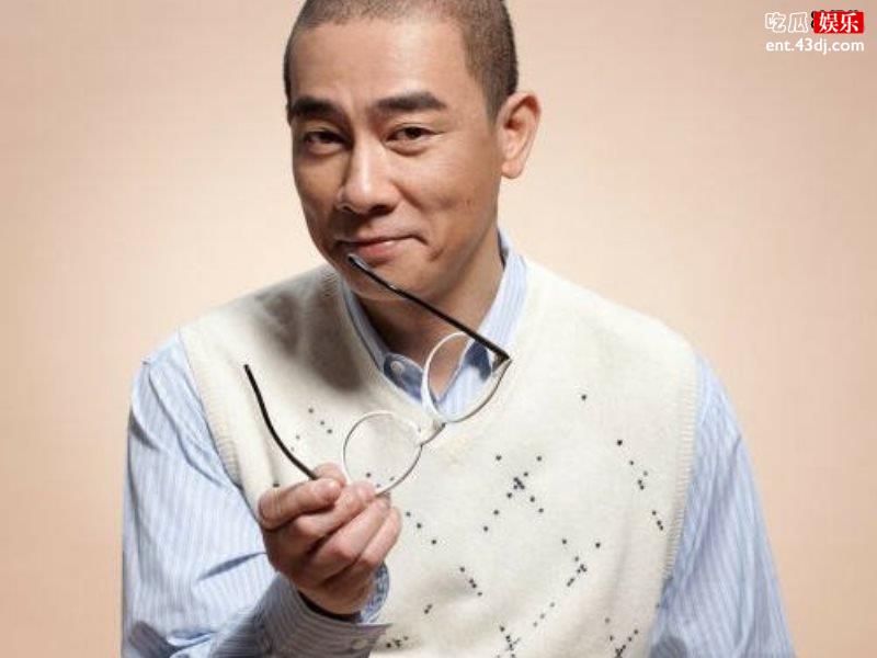 娱乐圈中的夫妻陈小春成了暖男，朱茵被宠成公主