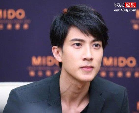 隐婚的吴尊时隔多年凭老婆再次被关注，这背后的含义值得深思