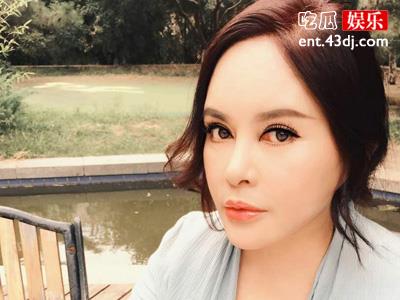 千百惠为什么会定居成都? 千百惠抢何静的老公是真的吗