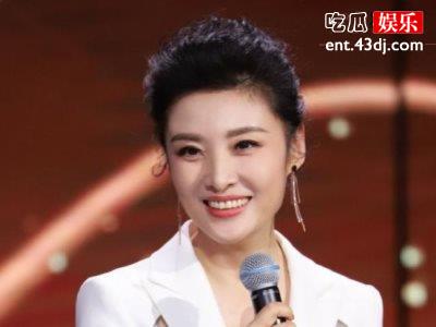 宋小宝搭档沈梦辰演小品太尴尬，整整21分钟的表演毫无笑点