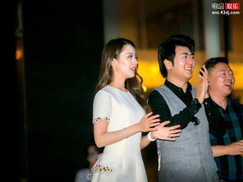 朗朗晒与岳父互动视频，东北话很逗趣身材发福被吐槽为农村妇女