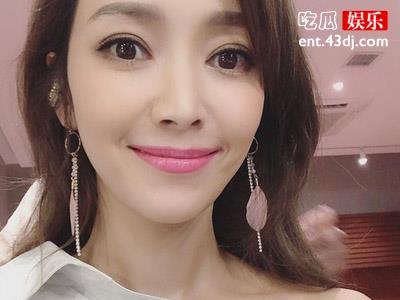 侯佩岑劈腿事件! 侯佩岑和周杰伦分手原因起底