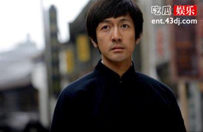 张鲁一表示演艺圈不是看脸的演员，必须用演技说话