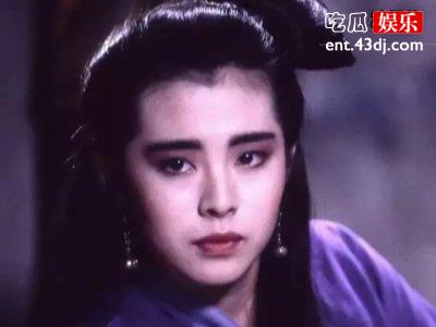 她年轻时迷倒一大片男人，如今41岁仍如少女般