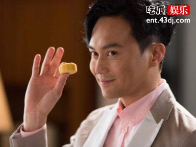张智霖是歌手出道，一首《现代爱情故事》传唱度很高