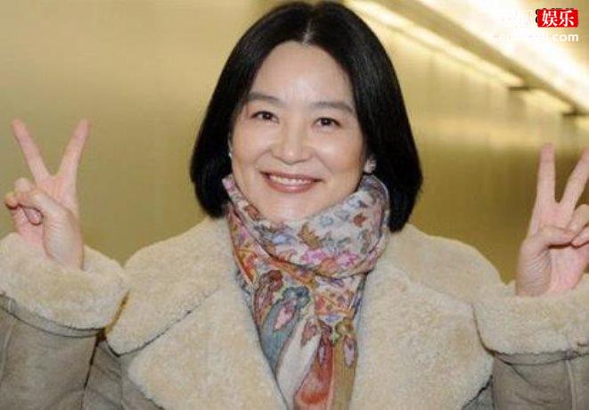 女神林青霞年轻时究竟多惊艳，不同服饰搭配展现不同魅力