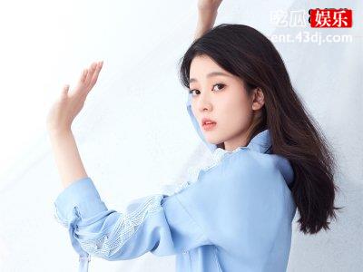 公认的“世界级丑模”，如今她儿子长这样粉丝看到愣了