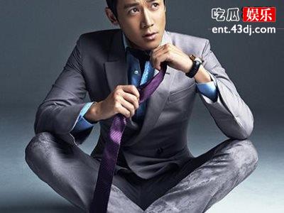 陆毅发博贝尔交作业，贝尔吉他弹唱