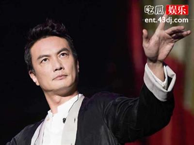 歌手李泉老婆是陈洁仪? 李泉曾有过几段感情史?