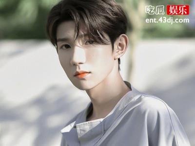 王源电影《盗火者》将于明年上半年上映，是讲什么故事的？