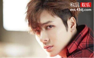 男明星也自律到可怕，王嘉尔只有58kg白敬亭的腰围女生都羡慕了