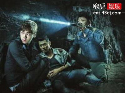 魏晨深夜晒潜水视频宣布成功，求婚女友是怎么回事