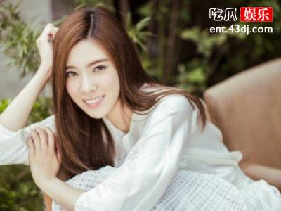 宋妍霏分手吧，助理手机壁纸都变了