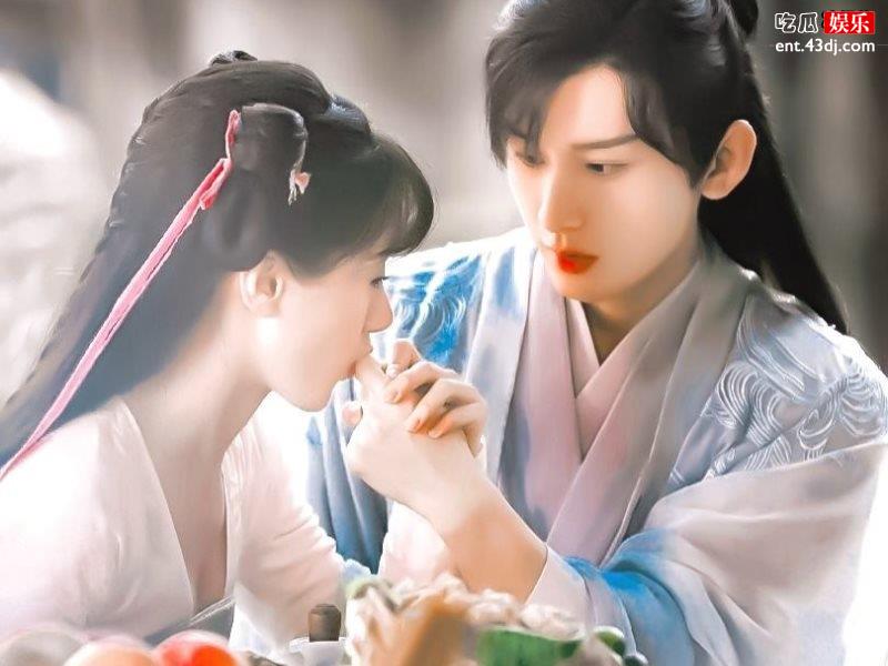 金鹰女神最终花落杨紫，和杨幂关晓彤同场不输凭这点实至名归！