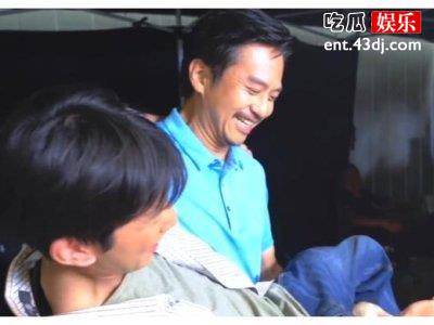 王源谈留学生活除了心爱的球鞋外，在国外过得很节俭