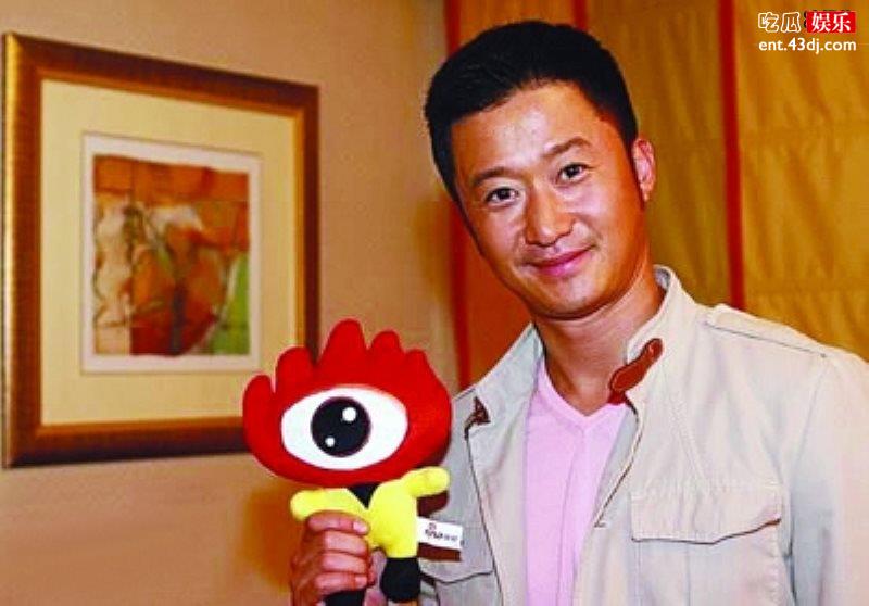 一周时间票房破15亿碾压贺岁大片，吴京沈腾不愧是票房收割机