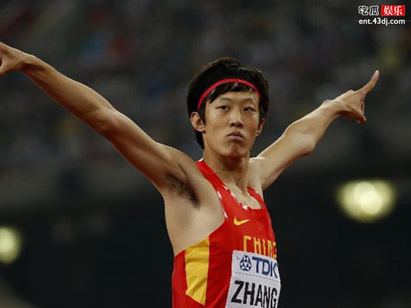 张国伟生活艰辛？退役后化身外卖员张国伟表示我还能生孩子呢！