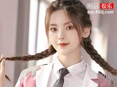 杨超越为什么能火? 扒其过往火也是有道理的