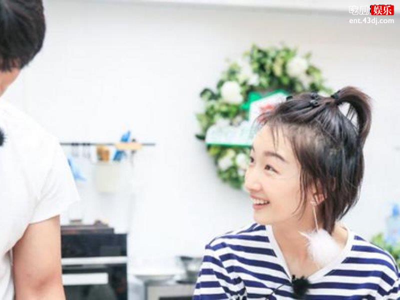《中餐厅》张亮结束后回家，不小心暴漏婚姻状况