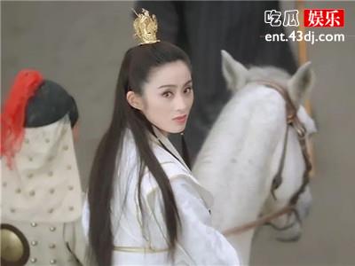 张敏时隔28年再扮赵敏! 53岁的她神颜依旧经典回眸再现
