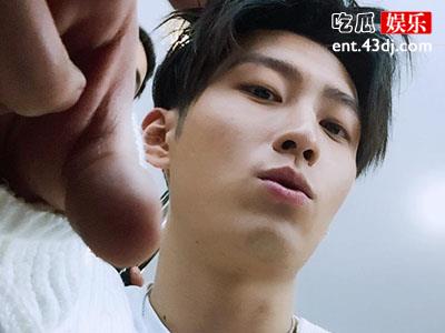 窦骁为什么喜欢何超莲？ 窦骁否认结婚是分手了吗？