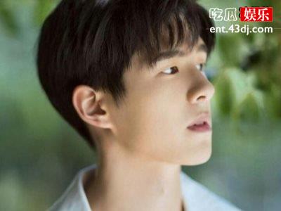 节目中刘昊然冷静睿智，连环分析破解整个谜团