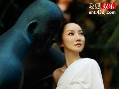萨顶顶接替薛凯琪担任《新声请指教》班主任，带来不一样的精彩