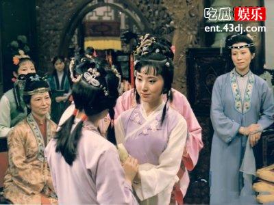 新生代演员蒋梦婕曾在《红楼梦》中有精彩的演绎，演技可圈可点