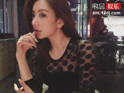 朱媛媛和老公携手度过美好的校园时光，如今已有一个11岁的女儿