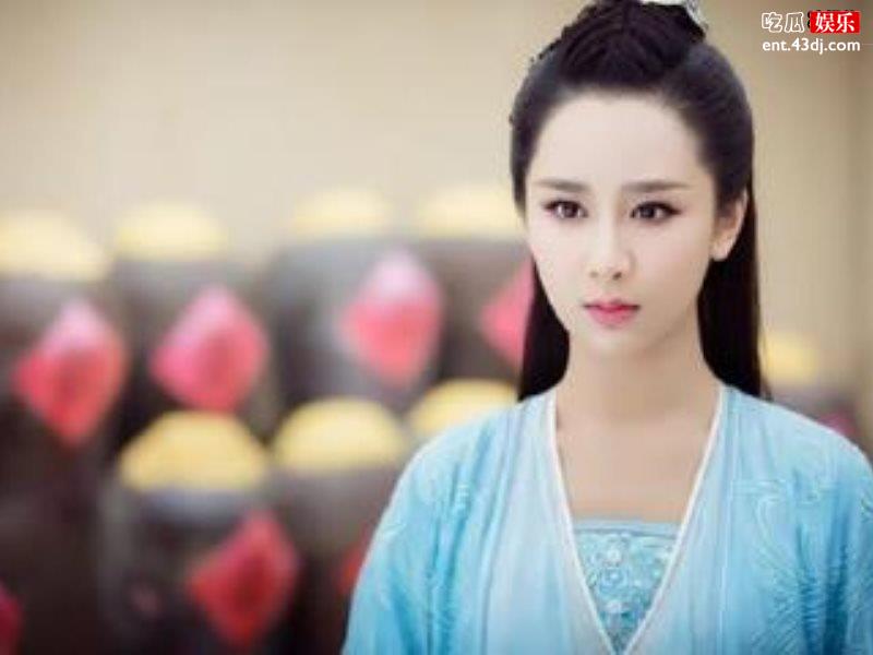 杨紫“追狗”粉丝酸狗，纷纷想要成为杨紫口中的“小乖乖”