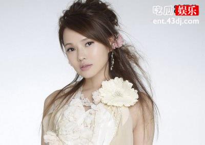 伊能静新综表现引争议，而她丈夫秦昊演技太好直接火到出圈