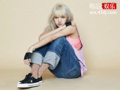南韩艺人收入这么高了？Lisa被经纪人骗钱十亿韩元损失惨重
