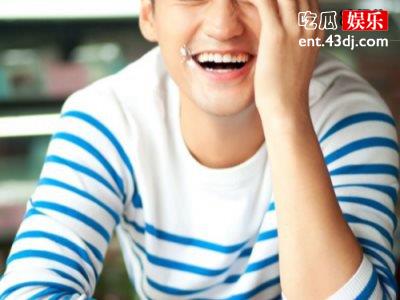 生娃都是为了玩的！袁弘晒儿子耳朵受伤照片不心疼反而打趣笑出声