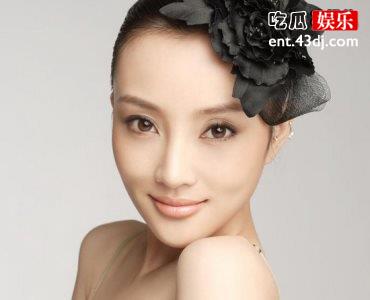 李小璐放飞自我与PGone隔空对跳舞蹈，陈赫却莫名躺枪了