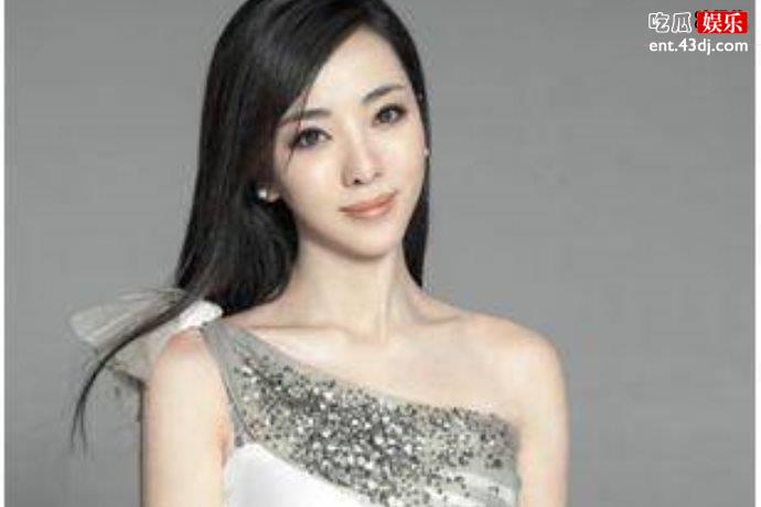 她是东方卫视主持人，因为采访上海首富结缘
