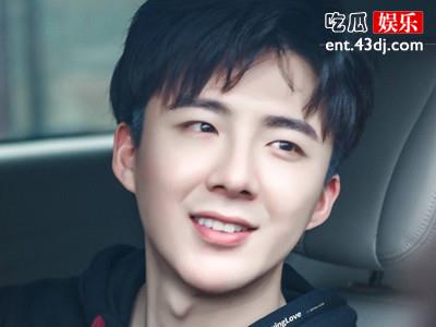 刘宇宁现在属于几线明星? 由网红变明星为什么资源这么好?