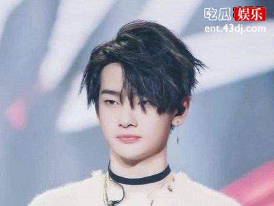 马栏山迷惑行为，周震南学习大张伟购买同款鞋