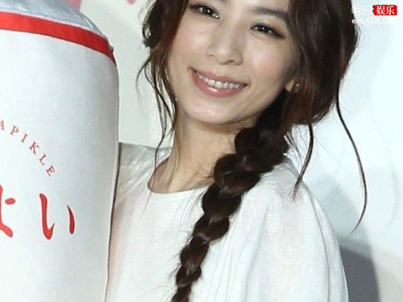 田馥甄对周扬青分手事件态度暧昧，引起网络大面积攻击