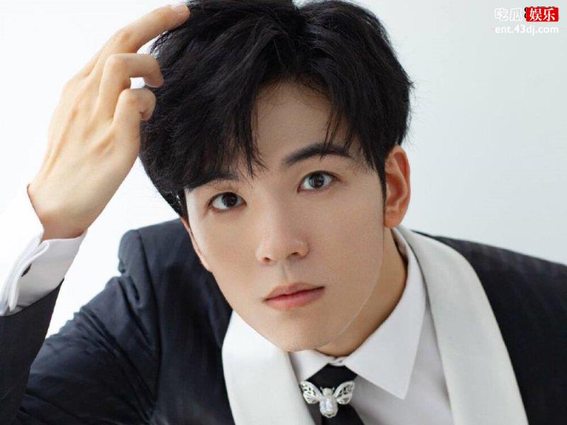 教育部介入男星自爆改学历事件，脑子是个好东西以后谨言慎行