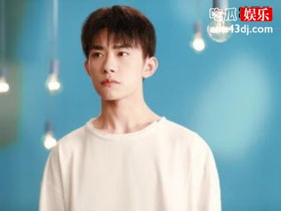 易烊千玺周冬雨恋情曝光？周冬雨工作室已回应