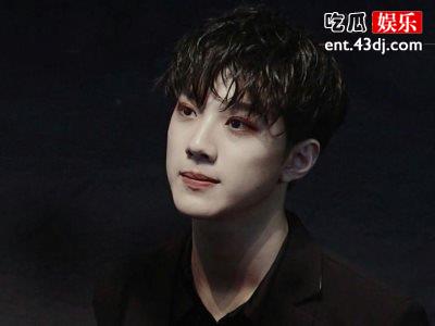 赖冠霖周也合作的《十年一品温如言》，男女主十分养眼
