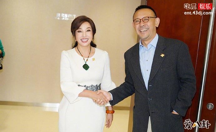 刘晓庆姜文再同框