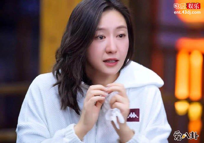 唐一菲被指蹭某人热度这人是谁