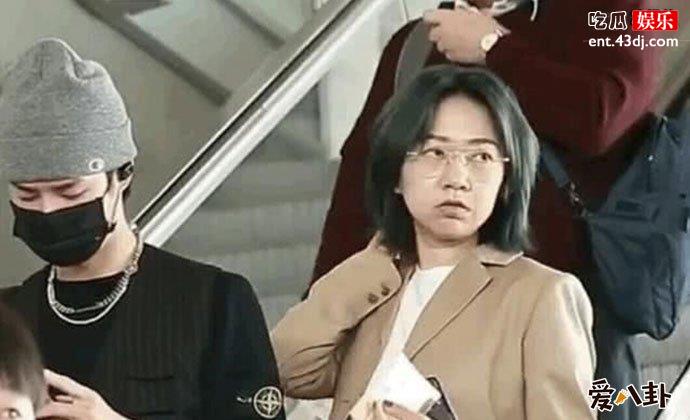 王一博与经纪人康雯
